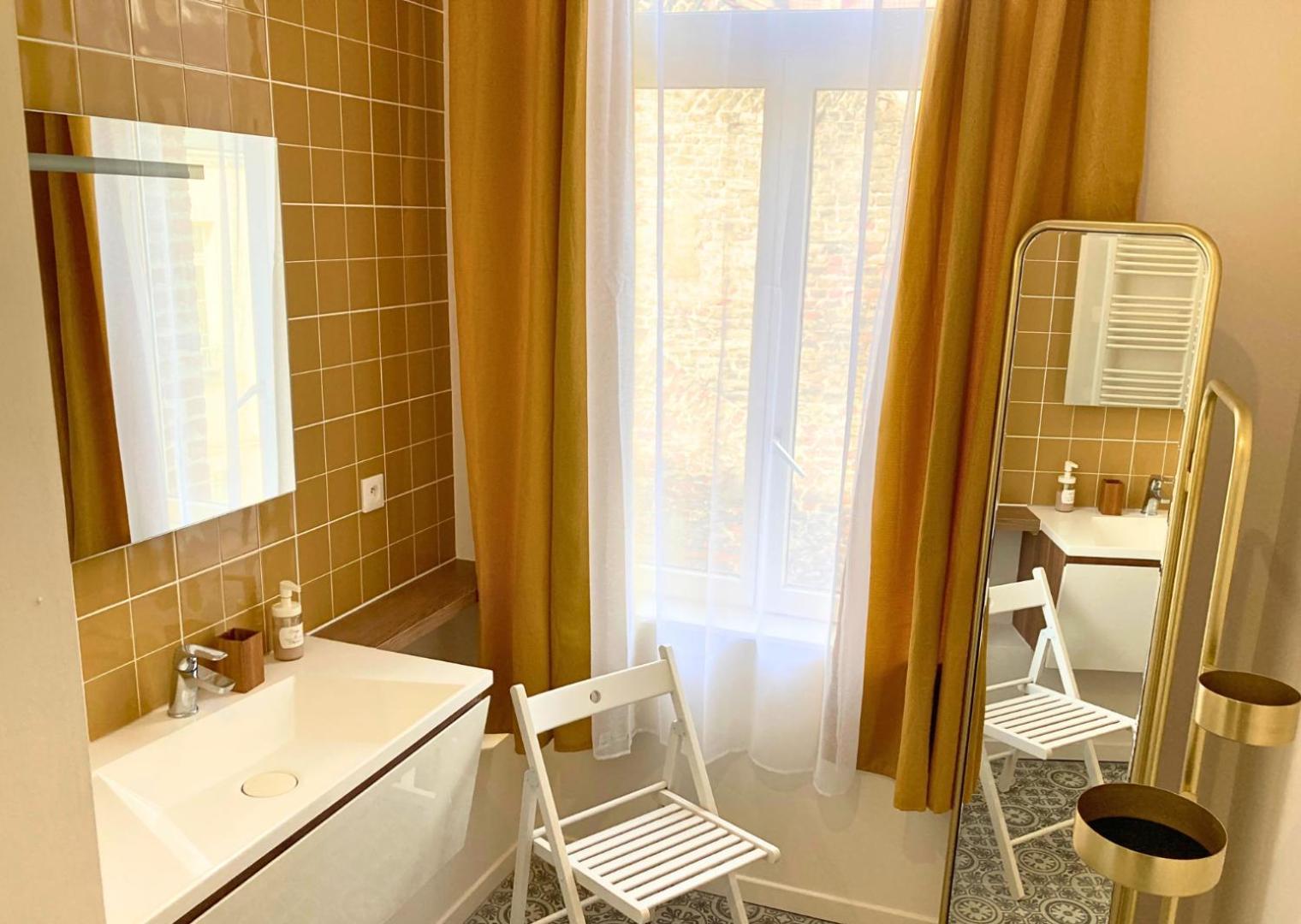 Le Bohemian Chic - 4 Chambres En Hypercentre De Saint-Omer, Ideal Pour Les Groupes Saint-Omer (Pas-de-Calais) Eksteriør bilde